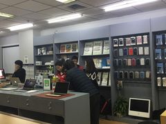 -果粉管家苹果维修·苹果哥科技(中关村科贸中心写字楼店)