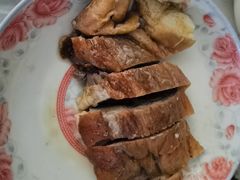 -华香鹅快餐店