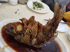 罾蹦鲤鱼-奥华餐厅·老张记(台基厂店)