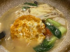 -蒙自源米线大王(江南西路店)