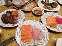 -松山湖凯悦酒店·Café自助餐厅·周末火舞秀表演