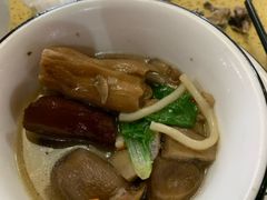 -东巴谷野生菌火锅餐厅