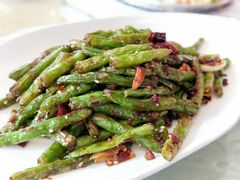 -马尔龙新疆饭店·清真(瑞景店)