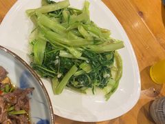 -老板很二(吉大店)