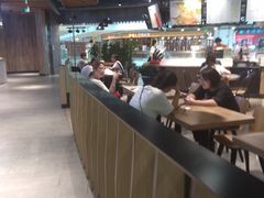 大堂-食通天美食广场(华润万象城店)