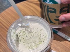 -星巴克臻选(周浦万达店)