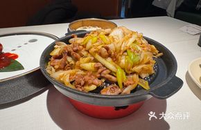 Anhui North Scallion Stir-fried Lamb with Cumin
