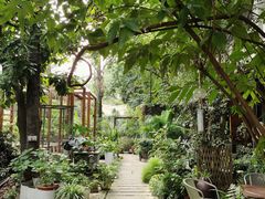 -谷咖啡·鲜花绿植花园餐厅