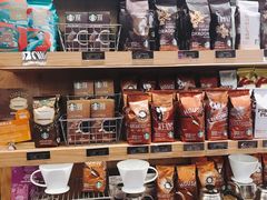 零售区-星巴克(南京狮子桥店)