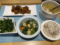点击看大图 -和伊母婴护理中心·全套房(金山店)