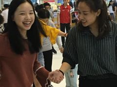 -正佳冰河湾真冰滑冰场