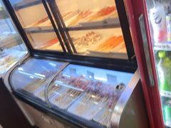 -哈尔滨小酒馆·鲜肉现穿自助烧烤(康新花园店)