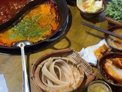 -乖嬢嬢重庆老火锅(南联店)