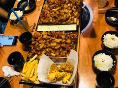 -肥肥虾庄·金牌油焖大虾(杨园滨江时代walk店)