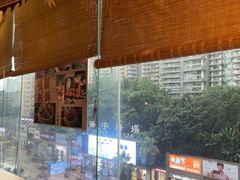 -城墙拐拐火锅(三峡广场黑金冠店)