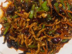 -快乐老家三鲜饺子东北菜(南六中路店)