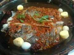 android_upload_pic-阿瓦山寨·湘菜现炒·剁椒鱼头王(咸阳总店)