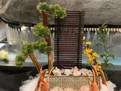-蟹犇前•帝王蟹雪蟹(陆家嘴店)