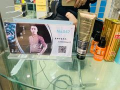 -俏夫人(德吉路店)