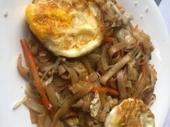 -茂名熹龙国际大酒店(人民广场高铁站店)