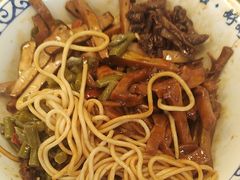 -梅溪·小伙子干挑面(安吉总店)