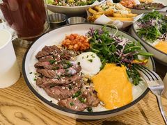 烤牛肉配泡菜温泉蛋饭-gaga(深圳南山益田假日广场店)
