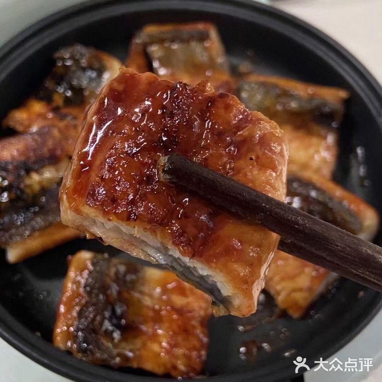 蒲烧鳗鱼