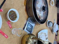 -濠轩阁特色生蚝火锅(水湾路店)