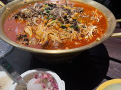 -张翻越·川渝冒菜·武汉黑鸭煲(城北万象城店)