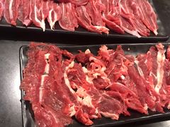 招牌新鲜牛肉-潮盧打边炉