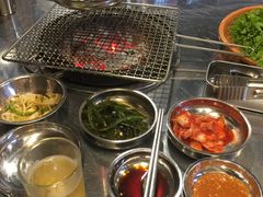 -釜山火炉·海鲜烤肉(紫藤路店)