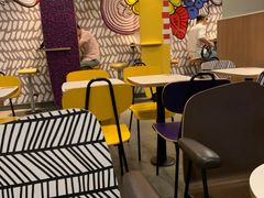 大堂-麦当劳(广州新港东路第二分店)