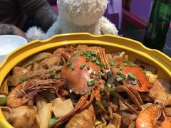 -多嘴超级肉蟹煲(中街恒隆故宫店)