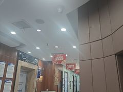 -咿呀口腔(光谷分院)