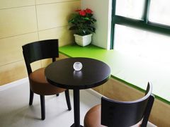 -爱贝口腔·牙周诊疗·种植修复中心