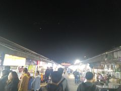 -大学城夜市大排档(凤栖路店)