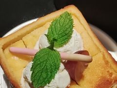 -辣尚瘾·烤鱼·新川菜(牡丹园直营店)