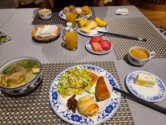 -敦煌山庄摘星阁