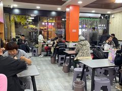 大堂-巧酱府重庆砂锅大全