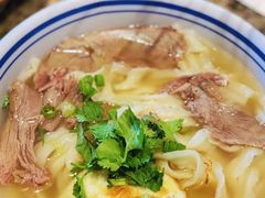 -破瓦寒窑·地摊烤羊排