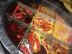 -宽板凳老灶火锅(外馆斜街店)