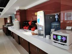 -龙岩东方凯悦商务酒店(国际美食城店)