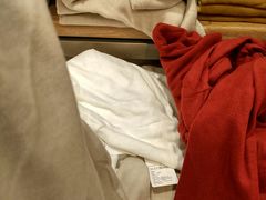 -优衣库(上海金桥国际商业广场店)