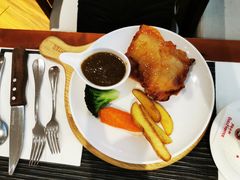 -斗牛士牛排餐厅(嘉里汇店)