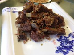 -鑫悦楼煎蟹·16年海鲜大排档