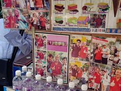 -詹爷爷乌节路街头冰淇淋