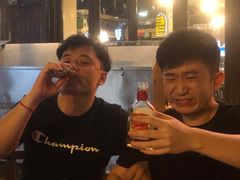 -亮亮烧烤(万松园店)