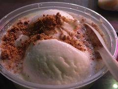 -海口骑楼小吃街