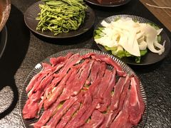 -渝涯重庆豆花老火锅(中赢国际店)