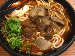 -鑫花溪牛肉米粉(凤凰街创始总店)